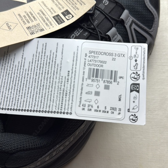 Salomon Black Gray Speedcross 3 GTX Gortex Trail Shoes Size 6 NWT - Picture 16 of 16